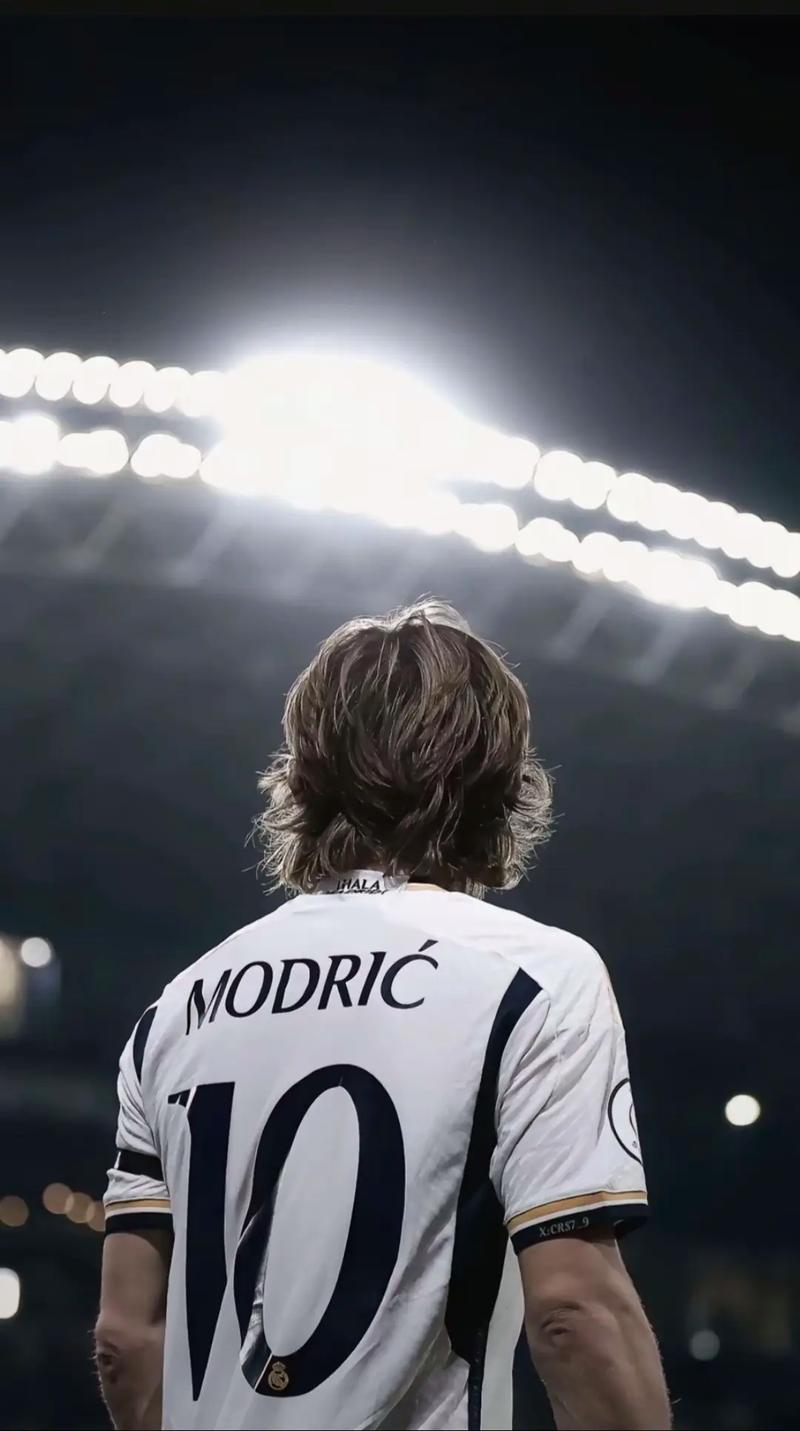 日职战报：图里奥1传1射，京都不死鸟2-0神户胜利船